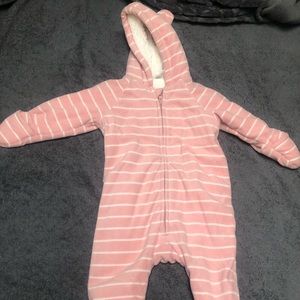 Old Navy fleece bunting. 6-12 months
